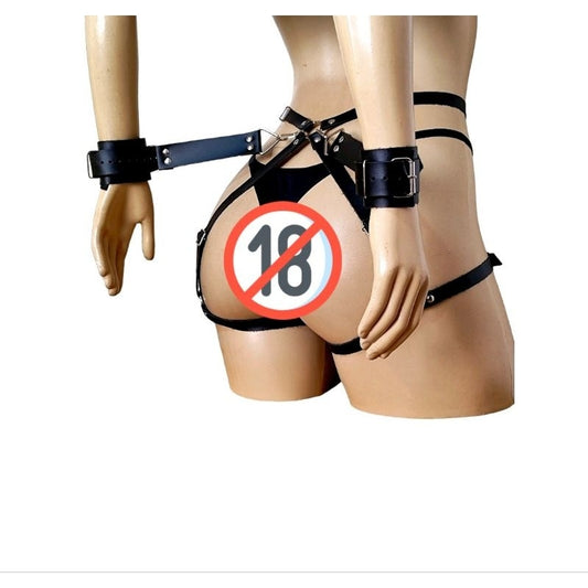 Cinta com perneira e braceletes